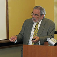 Dr. Fernando Guerra
