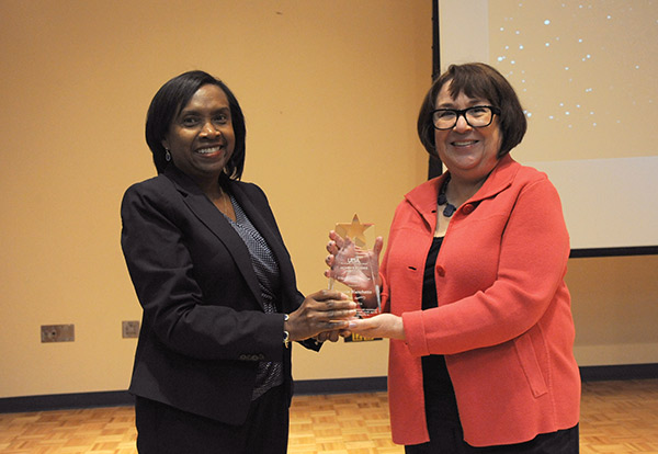 The UTSA Women’s Studies Institute honored Yonnie Blanchette, executive director of the Carver Community Cultural Center, as the 2016 Women’s Advocate of the Year and celebrated the 30th anniversary of the start of women’s history celebrations at UTSA.