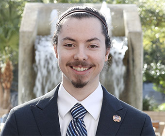 Commencement Spotlight: Shane Becker is a computer whiz who contributes to his community