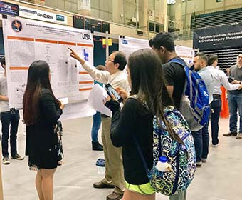 Scholars shine at the UTSA Undergraduate Research and Creative Inquiry Showcase