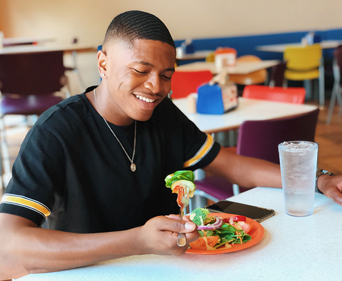  UTSA Dining serves up delicious options for hungry students