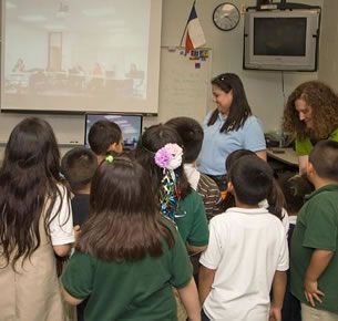 Students Skype to Austin