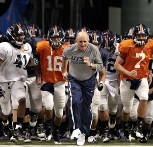 UTSA football team and coach