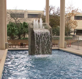 Sombrilla Plaza fountain