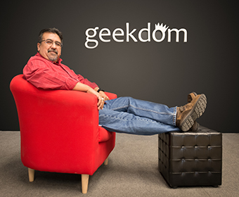 Meet a Roadrunner: David Garcia, Jr. '93 is the COO of Geekdom
