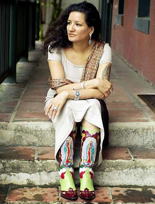 Sandra Cisneros