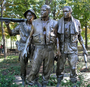 veterans statue