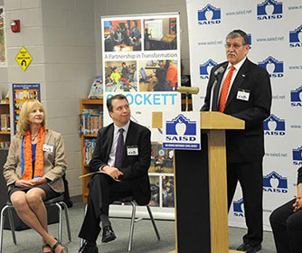 UTSA, SAISD partner to launch San Antonio's first community laboratory schools