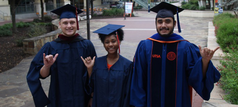 Fall 2016 Commencement ceremonies include new regalia for graduates 