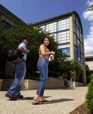 students at 1604 Campus