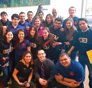 UTSA and UDEM students