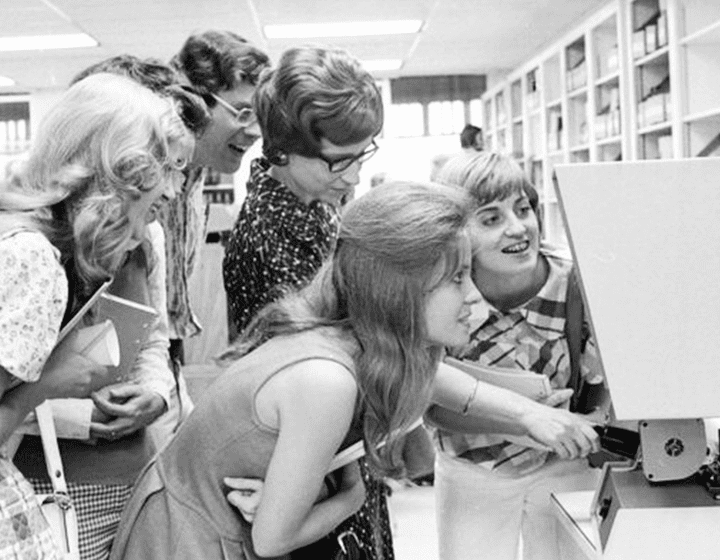 Students explore the UT Austin library’s microfilm catalog.