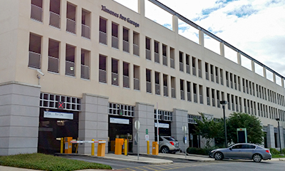 Entrance to the Ximenes Avenue Garage