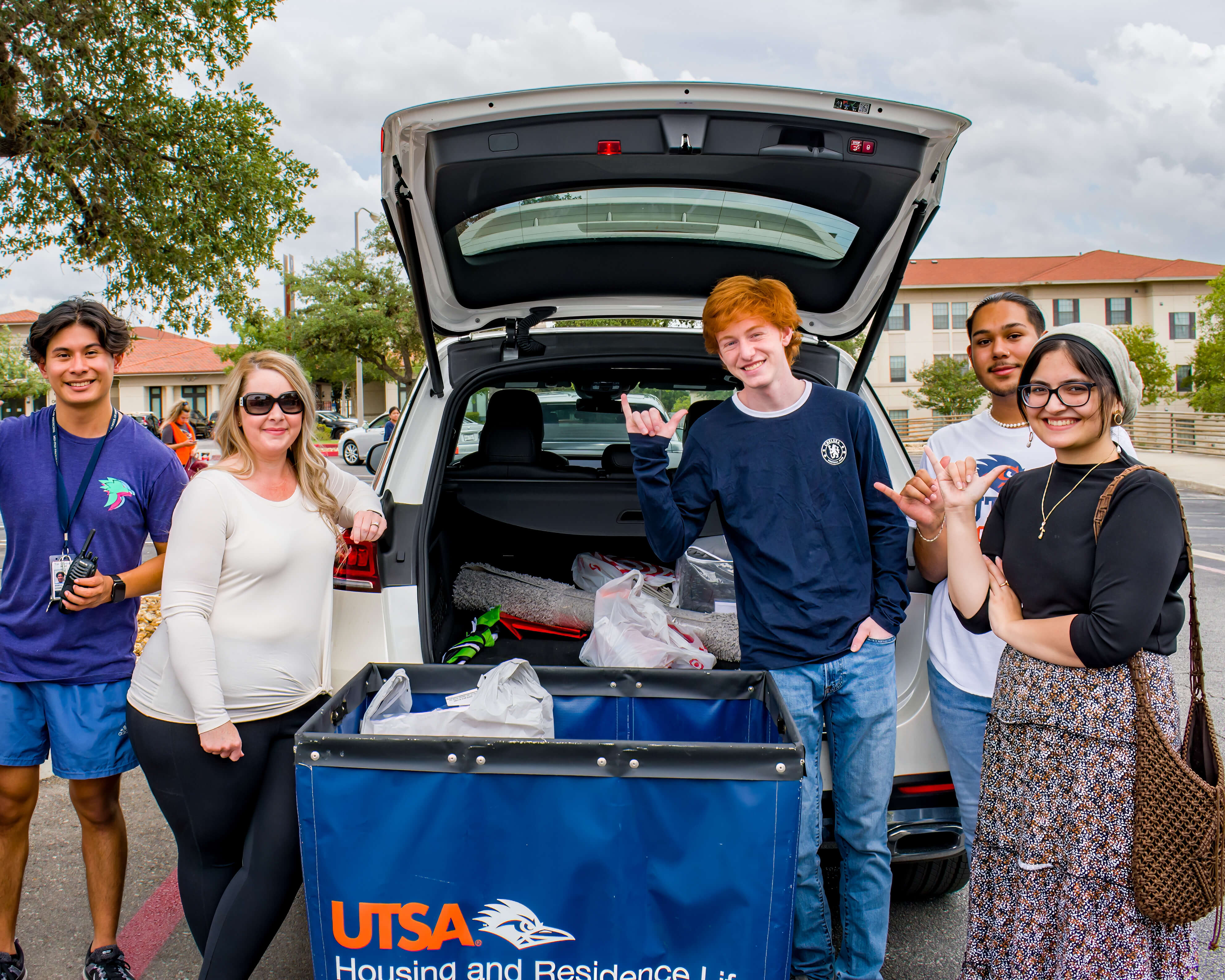 Move In 1