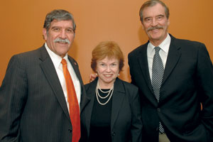 Ricardo Romo, Harriett Romo, and Vicente Fox