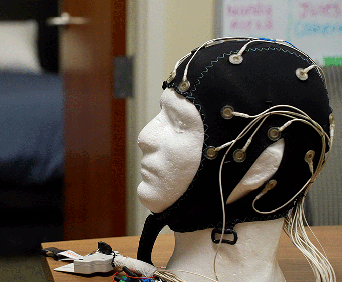 UTSA professor examines relationship between sleep and PTSD