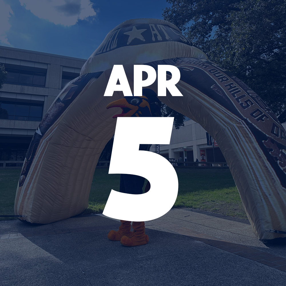 2025 Spring Ring Celebration at UTSA