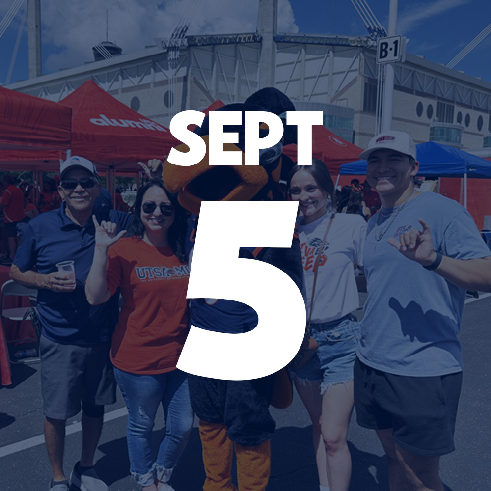 UTSA Fans with Rowdy at Tailgate