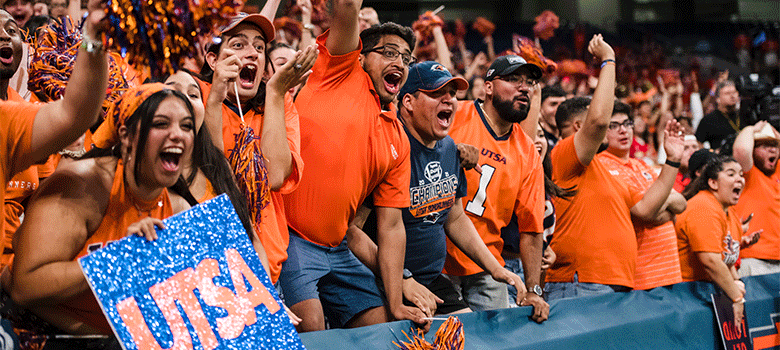 UTSA fans at football game