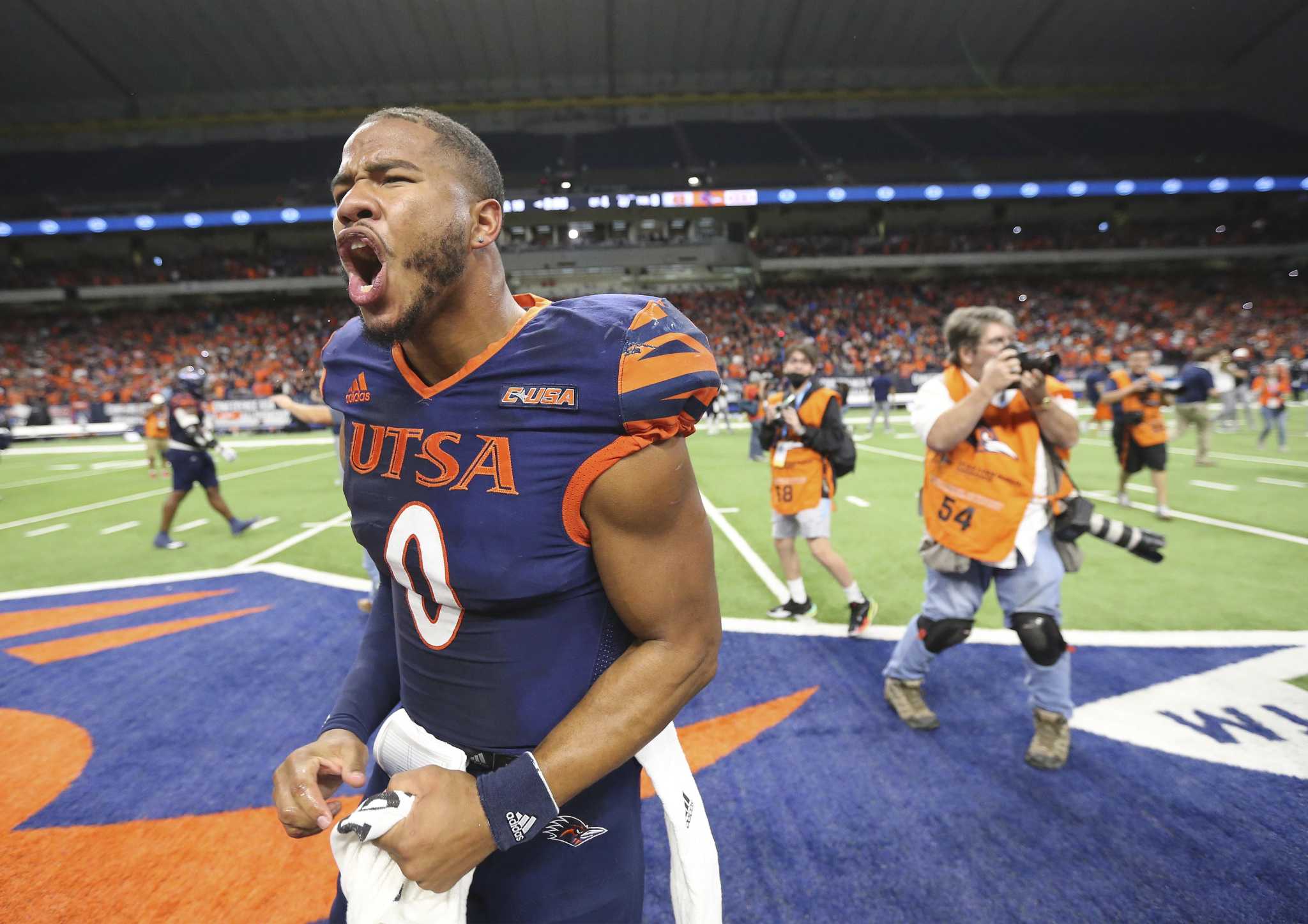 Frank Harris on football field