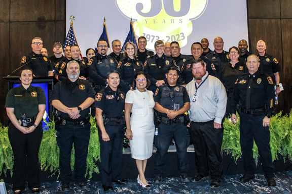 Lemmonds pictured with UTSA Police