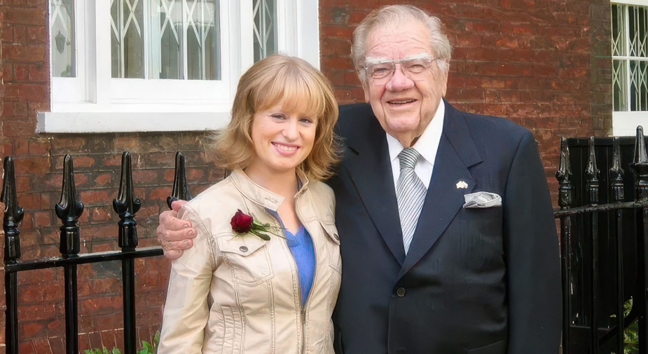 Former Texas Gov. Dolph Briscoe Jr. and his granddaughter, Kate Marmion
