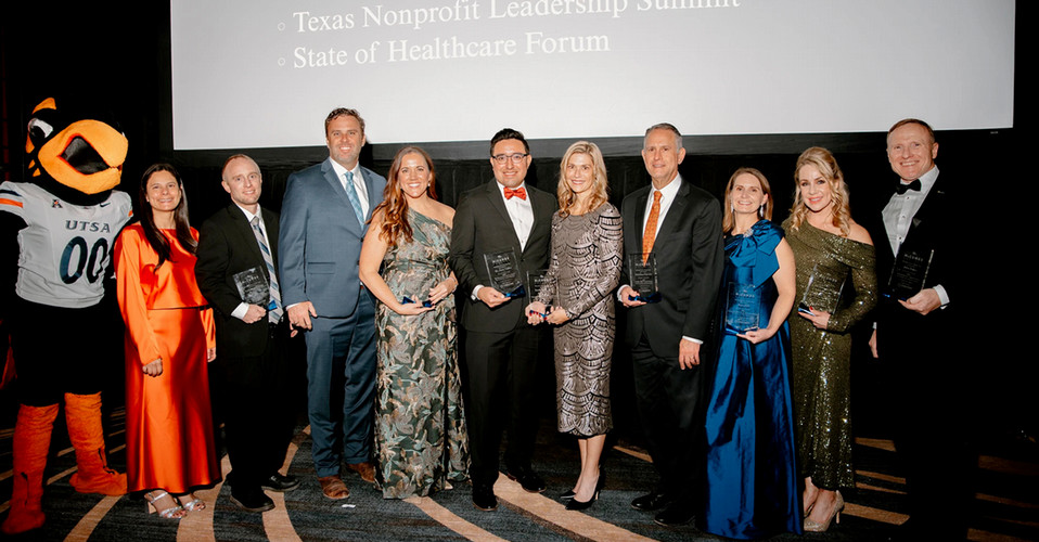 UTSA athletics with San Antonio Chamber members