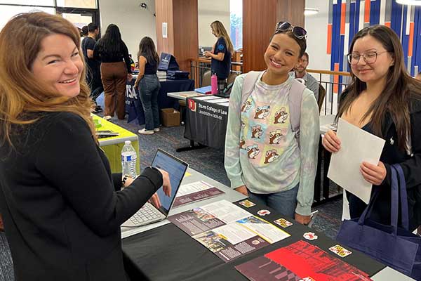 UTSA students attending ILPA Event