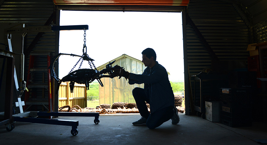 Engineering metal art