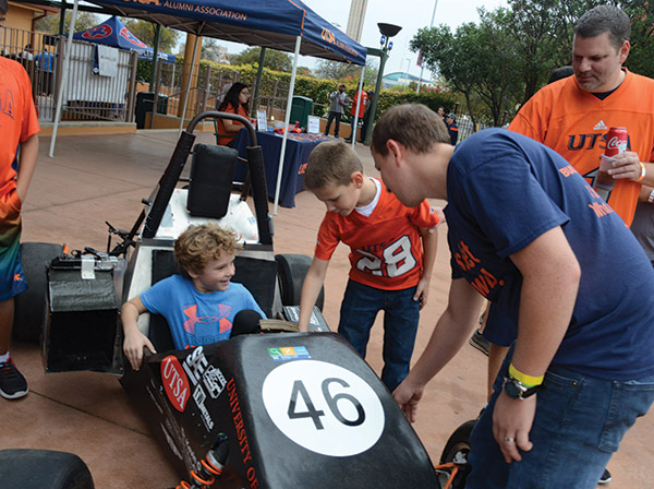 ENGINEERING TAILGATE