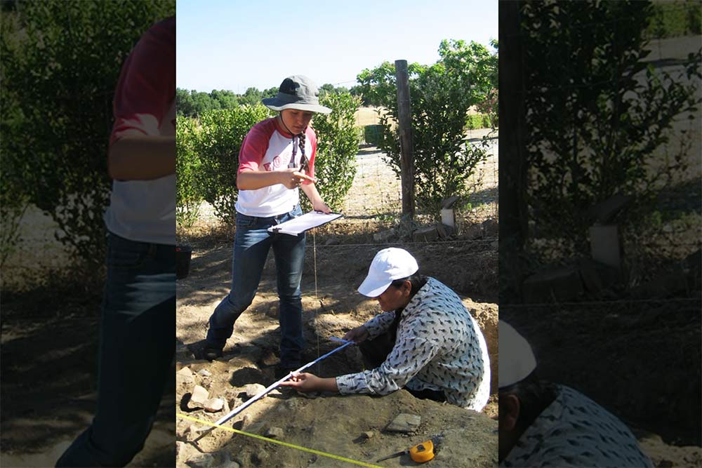 Students in UTSA's archaeological field school work at a site in Redondo, Portugal.