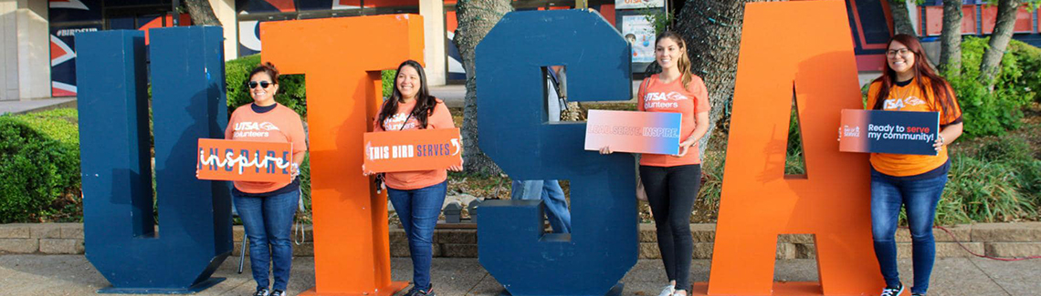 UTSA Volunteer photo