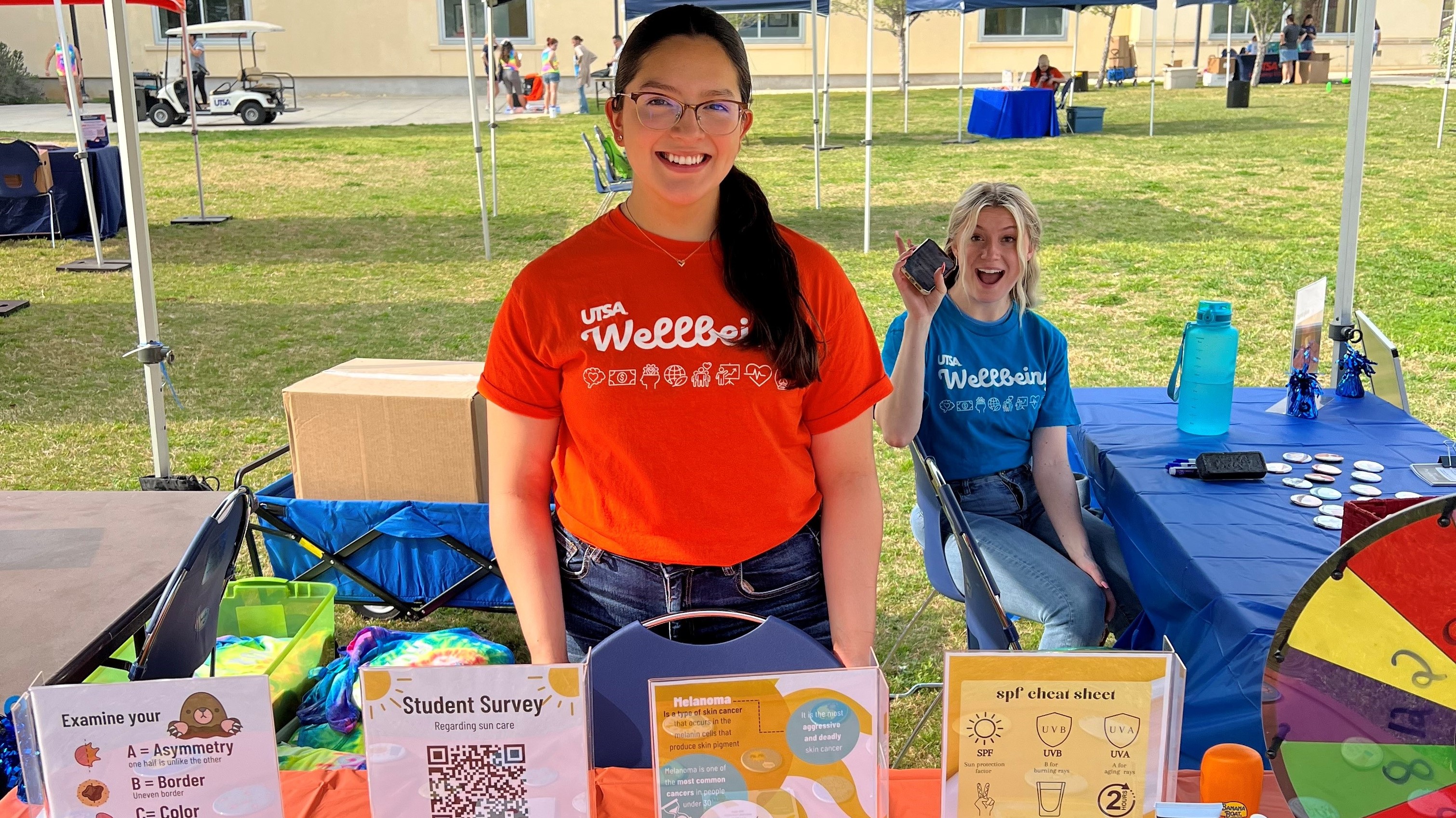 Two UTSA Students Tabling