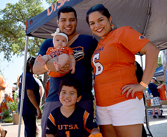 UTSA Alumni Association and San Antonio Zoo team up for membership deal