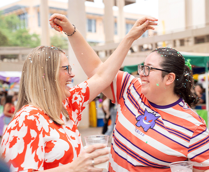 ¡Viva Fiesta! UTSA celebrates with medals, parades and royalty