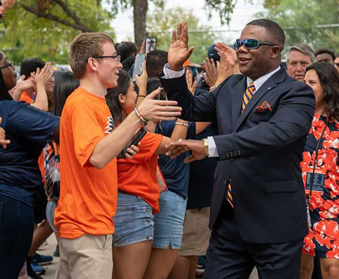 UTSA Roadrunner Days Schedule: August 30 and 31