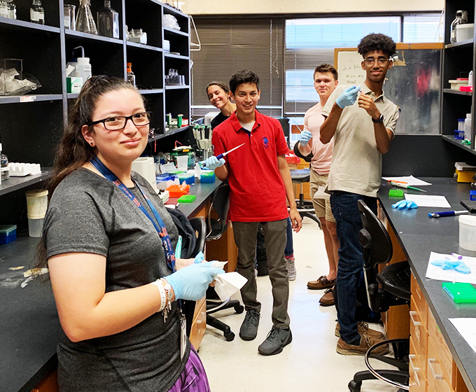 UTSA/NIH program diversifies pipeline of future biomedical researchers