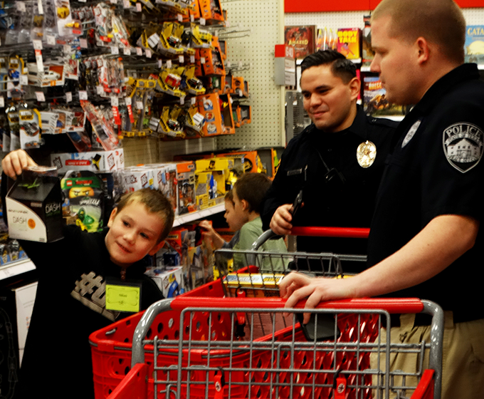 UTSA police heroes lend children a holiday helping hand 