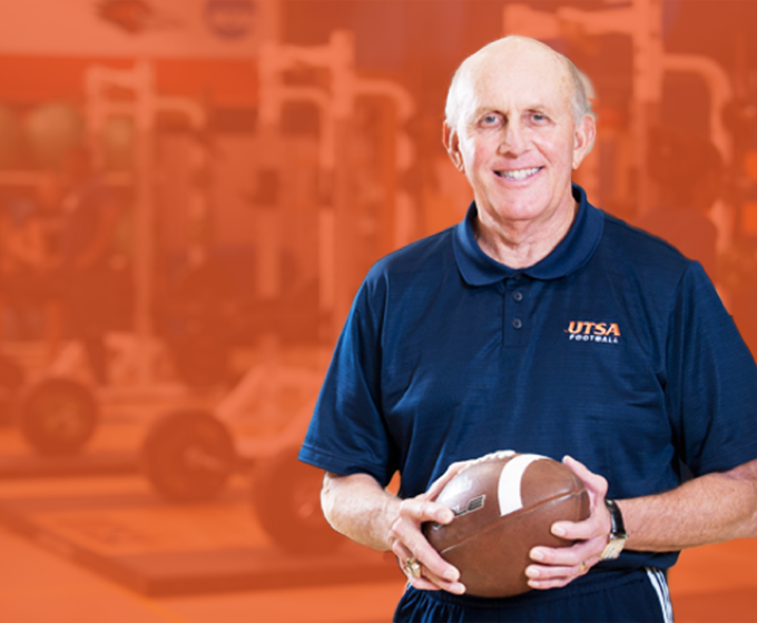 New endowment honors UTSA’s first head football coach