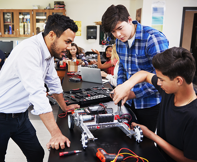 UTSA, SAISD establish pathway to support high-achieving students