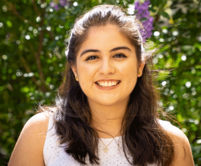 Decorated UTSA graduate continuing bilingualism and math research at NYU