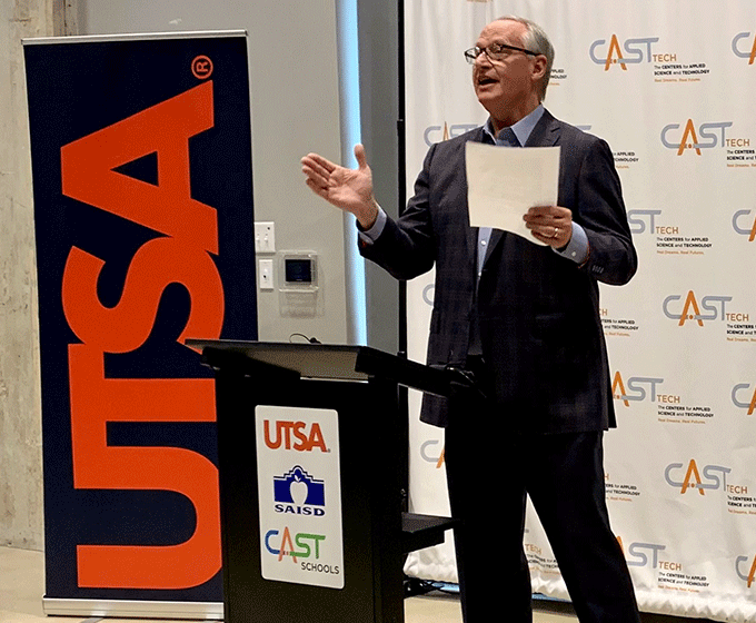 UTSA and CAST Tech High School partner to accelerate college credits toward degree for San Antonio students