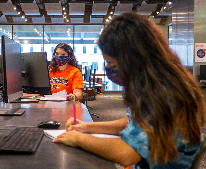 UTSA Libraries reopen, providing access to study space, materials