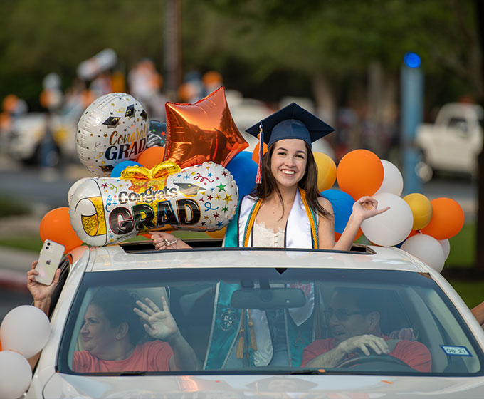 Commencement Drive to celebrate spring and summer 2022 graduates