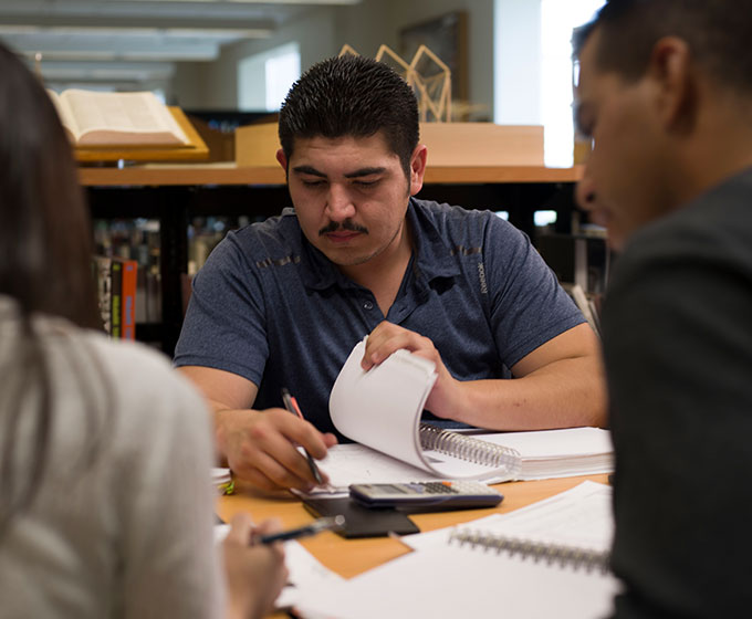 Services from UTSA Libraries are central to student and faculty success 