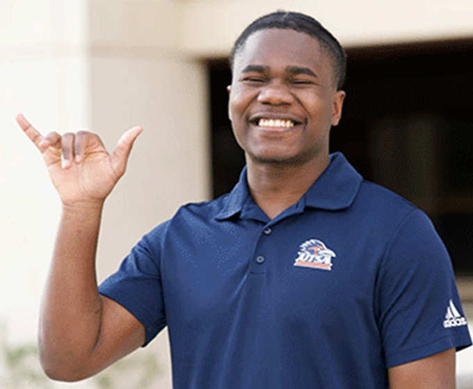 Grad student Jessh Mondesir ’20 finds home in UTSA research community