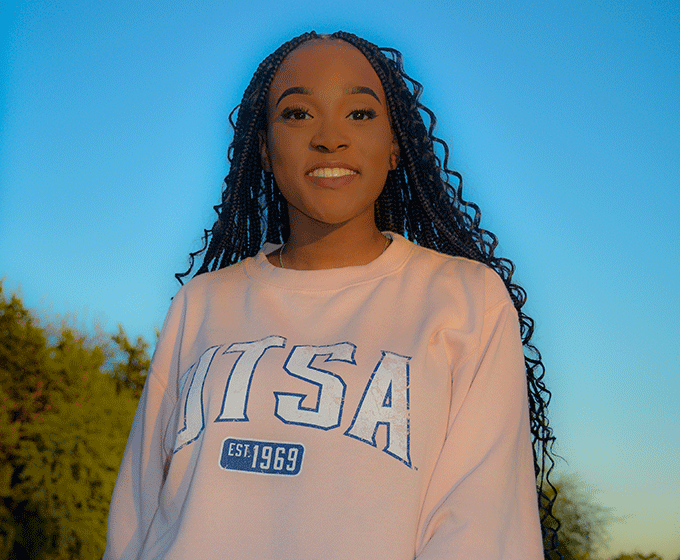 UTSA grad Azziya Richardson wants to use her talents to give a voice to others