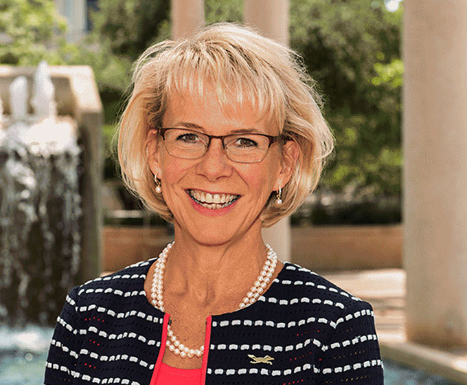 UTSA Provost Espy recognized with a Women’s Leadership Award from S.A. Business Journal
