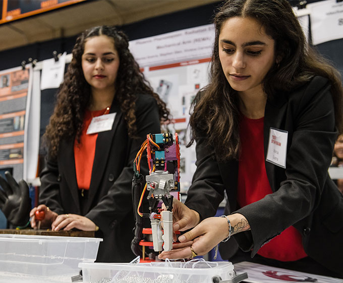 Engineering students to showcase bold innovations at UTSA Tech Symposium on November 18