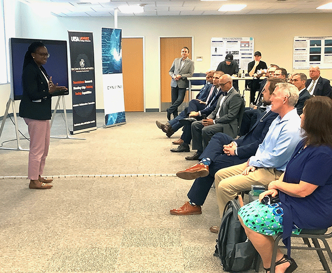 White House cyber leadership visits UTSA’s National Security Collaboration Center